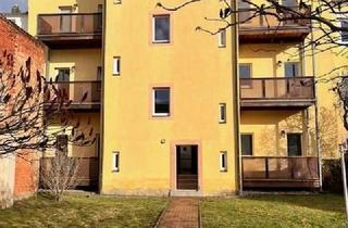 Wohnung mieten in Goethestraße 13, 01589 Riesa, Gemütliche Dachgeschosswohnung mit Einbauküche!