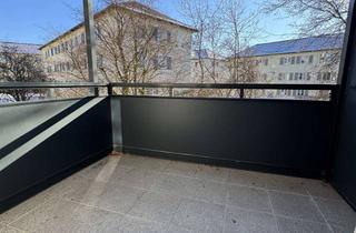 Wohnung mieten in Hohenstaufenstraße 25, 73033 Göppingen, Helle 2-Zimmer-Wohnung mit Balkon