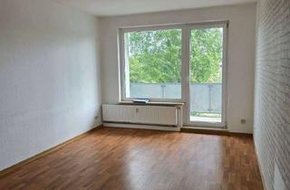 Wohnung mieten in Ernst-Thälmann-Straße 31, 15320 Neuhardenberg, Sonnige 2 -Raumwohnung mit Balkon und Aufzug + 2 Monate kaltmietfrei!