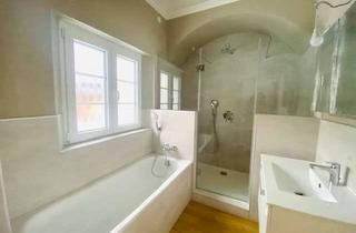 Wohnung mieten in Zeppelinstraße 29, 95444 City, Sanierter Altbau* 3-Zimmer-Wohnung zwischen dem Hofgarten und der Universität