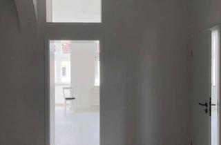 Wohnung mieten in Gutenbergstraße 15, 06667 Weißenfels, Erschwingliche und vollständig renovierte Wohnung mit drei Zimmern und Balkon in Weißenfels