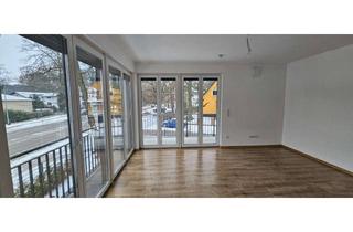 Wohnung mieten in Potsdamer Allee 74a, 14532 Stahnsdorf, Moderne 2-Zi-Wohnung in Stahnsdorf – hell und luftig, mit Balkon. Tiefgarage und Aufzug. ab sofort!