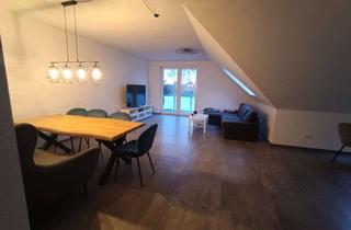 Wohnung mieten in 41569 Rommerskirchen, Dachgeschosswohnung mit 3 Zimmern und Balkon in Rommerskirchen