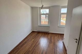 Wohnung mieten in Landsberger Straße 69, 06112 Freiimfelde, Wunderschönes Apartment mit Einbauküche - ideal für Studierende/Pendler:innen