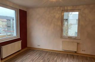 Wohnung mieten in 89522 Heidenheim, 3,5-Zimmer-Altbauwohnung in direkter Stadtlage sucht ruhige Mieter (max. 2 Personen)