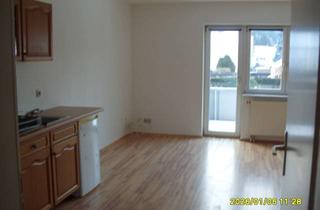 Wohnung mieten in Hauptstraße 33, 99885 Ohrdruf, Wohnung in Gräfenhain mit Balkon zum Park