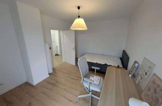 WG-Zimmer mieten in Erlanger Straße, 91080 Spardorf, 3er WG sucht neuen Mitbewohner(in)