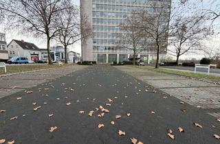 Garagen mieten in Biebricher Straße 69, 65203 Biebrich, Parkplatz mit 120 Außenstellplätzen in der Biebricher Straße 69 in Wiesbaden