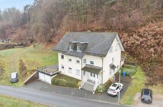 Haus kaufen in 63869 Heigenbrücken, Panorama-Residenz mit Zukunft: Großzügiges Anwesen inklusive zwei voll erschlossener Baugrundstücke