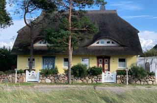 Haus kaufen in 18347 Dierhagen, Traumhaftes Doppelhaus in strandnaher Lage