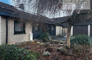 Einfamilienhaus kaufen in 57258 Freudenberg, Wohnen mit Herz: Großzügiges Einfamilienhaus mit Einliegerwohnung und Kamin in Freudenberg