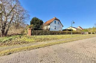 Einfamilienhaus kaufen in 16798 Fürstenberg/Havel, Einfamilienhaus mit Vollkeller und Massivgarage in Ruhiger Lage mit viel Platz