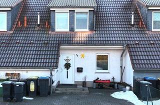Reihenhaus kaufen in 39179 Barleben, Reihenhaus mit Stellplatz, EBK, Gäste-WC & Garten