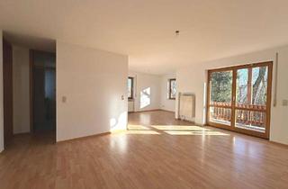 Wohnung kaufen in 86356 Neusäß, Schöne 4 ZKB mit großzügigem Grundriss in bester Wohnlage, Süd-Loggia