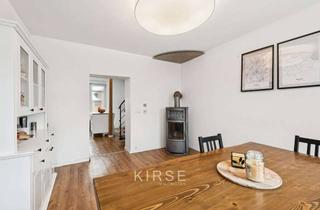 Wohnung kaufen in 40878 Ratingen, Altbau-Maisonette mit modernem Komfort – ca. 100 m² auf zwei Ebenen & Gartenoption
