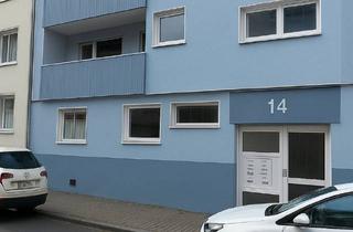 Wohnung kaufen in 42859 Remscheid, Zentral. Saniert. Attraktiv. – Eigentumswohnung mit großem Balkon
