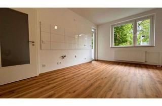 Wohnung mieten in Fürstäbtissinstr. 41, 45355 Borbeck-Mitte, *** Wir modernisieren für Sie! Nur wenige Schritte bis zum Schlosspark! ***