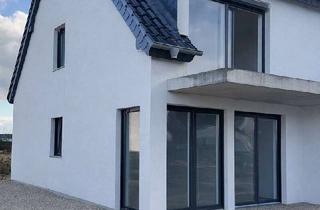 Doppelhaushälfte kaufen in 46509 Xanten, Xanten- Vynen Attraktive Neubau-Doppelhaushälfte steht kurz vor der Fertigstellung.