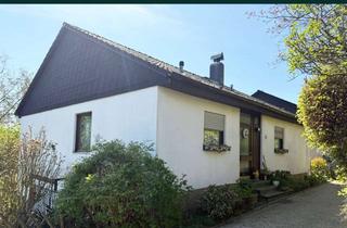 Einfamilienhaus kaufen in 42781 Haan, Renovierungsbedürftiges Einfamilienhaus mit großem Potenzial in Parkrandlage von Haan