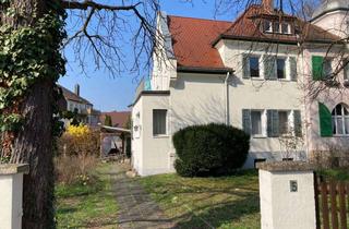 Villa kaufen in Charlottenstraße, 73230 Kirchheim, "Villa Charlotte" - charmante Doppelhaushälfte in Kirchheim/Teck