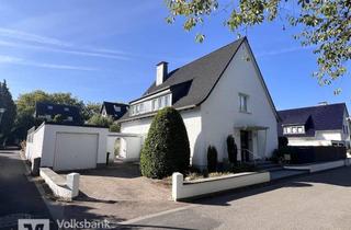 Einfamilienhaus kaufen in 51107 Köln, Freistehendes Einfamilienhaus zzgl. 2 Garagen auf schönem Grundstück in Rath/Heumar