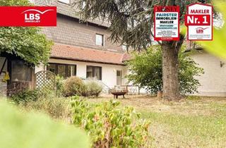 Wohnung kaufen in 59457 Werl, Werl - **Erdgeschosswohnung der Extraklasse mit Garten**