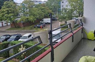 Wohnung kaufen in 24109 Melsdorf, Melsdorf - 4-Zimmer Eigentumswohnung im 1. OG eines gepflegten MFH in Kiel