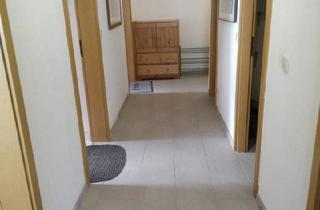 Wohnung kaufen in 63067 Offenbach am Main, Offenbach am Main - Schöne u. renovierte 3-Zimmer-Wohnung mit Balkon - Kaiserlei