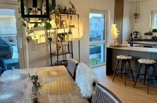 Wohnung kaufen in 38458 Velpke, Velpke - Lichtdurchflutete Wohnung mit Balkon, Einbauküche & Parkett