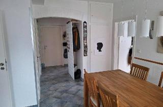 Wohnung kaufen in 30952 Ronnenberg, Ronnenberg - Moderne 4-Zimmer Wohnung mit großem Garten