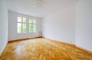 Wohnung kaufen in Suarezstraße 50/51, 14057 Berlin, Berlin - Altbauromantik am Lietzensee - renoviertes Stuckparadies