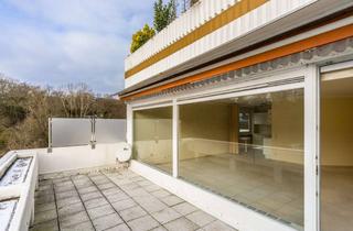 Wohnung kaufen in 65193 Sonnenberg, Attraktive Zwei-Zimmer-Wohnung mit Sonnenterrasse und Blick in den Park