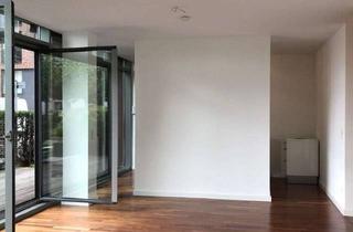 Wohnung kaufen in Kaiserkai 43, 20457 HafenCity, Exklusive 5-Zi-Whg im EG mit Garten/Terrasse in HafenCity