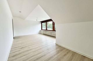 Wohnung mieten in 28779 Blumenthal, Helle 3-Zimmer-Dachgeschosswohnung mit Einbauküche