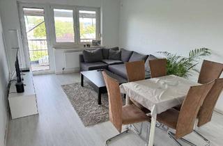 Wohnung mieten in Am Birnbaum 24a, 52525 Heinsberg, Modernisierte Wohnung mit Balkon, Einbauküche, Aufzug und Garage