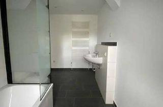 Wohnung mieten in Feldstraße, 09669 Frankenberg, DG 3-Zimmer mit SP, Tageslichtbad und Wanne in zentraler Lage! EBK mgl.