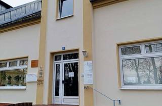 Wohnung mieten in Bahnhofstraße 11, 18507 Grimmen, Charmante große Wohnung im Herzen von Grimmen mit Einbauküche