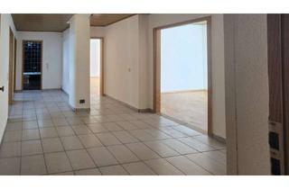 Wohnung mieten in 72461 Albstadt, Großzügige Altbau-4-Zimmer-Wohnung mit Charme und Komfort im Herzen von Tailfingen