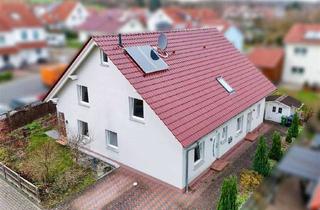 Einfamilienhaus kaufen in 37079 Göttingen, Einfamilienhaus mit Einliegerwohnung und Garten in Göttingen-Elliehausen