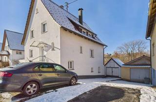 Haus kaufen in 78628 Rottweil, Einziehen & Wohlfühlen: Modernisiertes Familienhaus mit Balkon, Terrasse und Garten