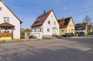 Haus kaufen in 78628 Rottweil, Einziehen & Wohlfühlen: Modernisiertes Familienhaus mit Balkon, Terrasse und Garten