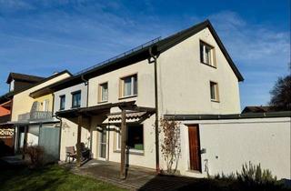 Haus kaufen in 83301 Traunreut, Haus mit gelungener Raumaufteilung für die kleine Familie!