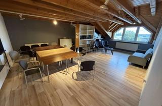 Büro zu mieten in Am Bruch 21, 42857 Remscheid, 240m² Bürofläche im Dachgeschoss ! Tolle Aussicht über das Berg. Land