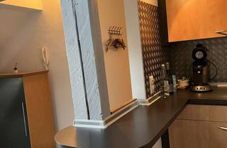 Immobilie mieten in An Gut Boisdorf, 52355 Düren, Auf Zeit. Möbliertes Dachgeschoss-Appartement auf historischem Gutshof ab 1.4.2026