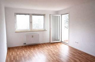 Wohnung kaufen in Frühlingsanger, 80933 München, Provisionsfrei: Ruhige 3-Zimmer-Wohnung mit Loggia ins Grüne