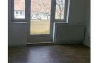 Wohnung mieten in Petersberger 45, 36251 Bad Hersfeld, Schön Geschnittene 4-Zimmer Wohnung