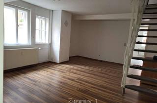 Wohnung mieten in 91126 Schwabach, Schöne 3-Zimmer-Wohnung mit großer Dachterrasse, ganz in der Nähe des Schwabacher Marktplatzes.