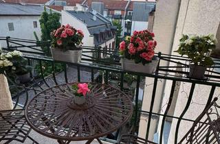 Wohnung mieten in Nürnberger Straße 111a, 90762 Fürth, Helle 2,5-Zimmer Wohnung mit Balkon im 3. OG in Fürth