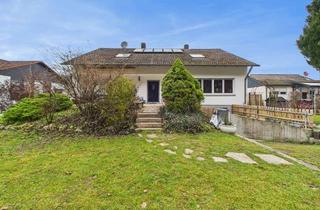 Haus kaufen in 93336 Altmannstein, Saniertes Zweifamilienhaus in idyllischer Lage mit Garten