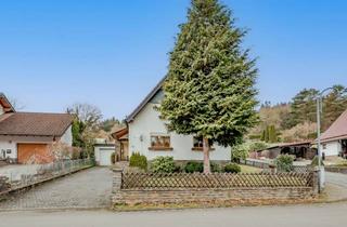 Einfamilienhaus kaufen in 53533 Antweiler, Charmantes Einfamilienhaus nahe Nürburgring mit Garten und Garage